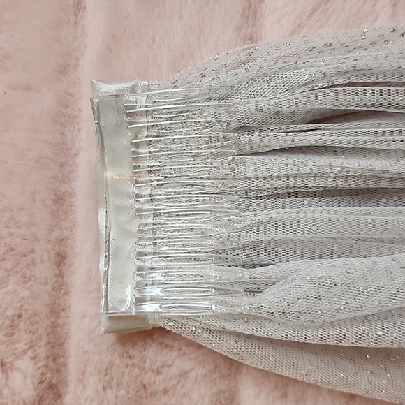 “Bride To Be” Veil, Rhinestone, White and Silver - Picture 5 of 6